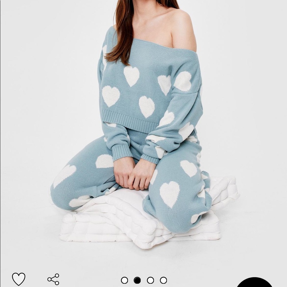 Knit heart sweater and pants set - Picture 2 of 7